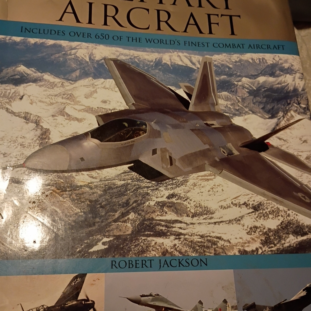 Combat Aircraft Collection Book